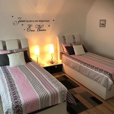 Beti Apartment Nentershausen  ภายนอก รูปภาพ