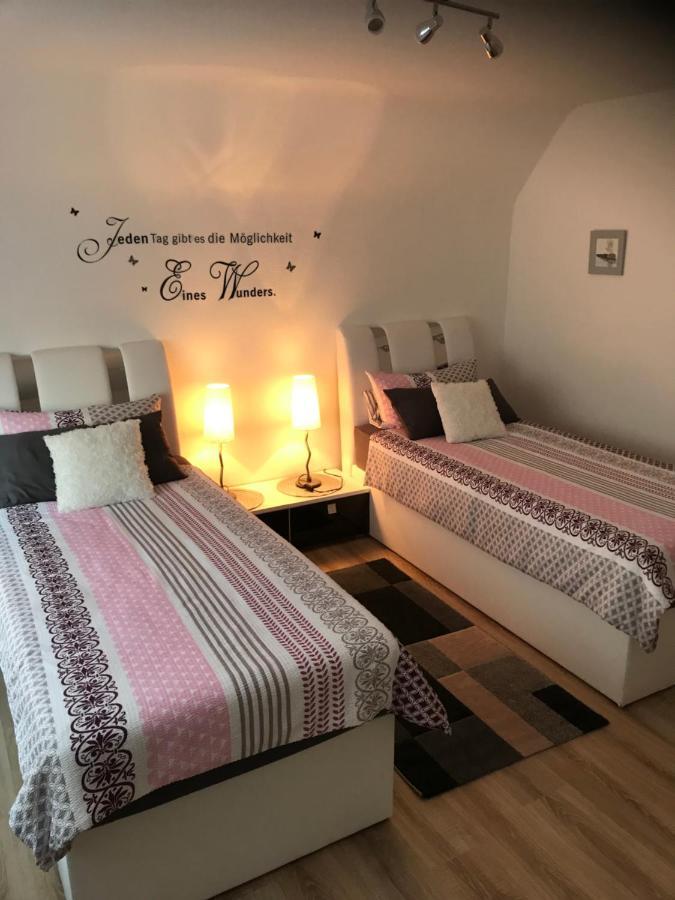 Beti Apartment Nentershausen  ภายนอก รูปภาพ